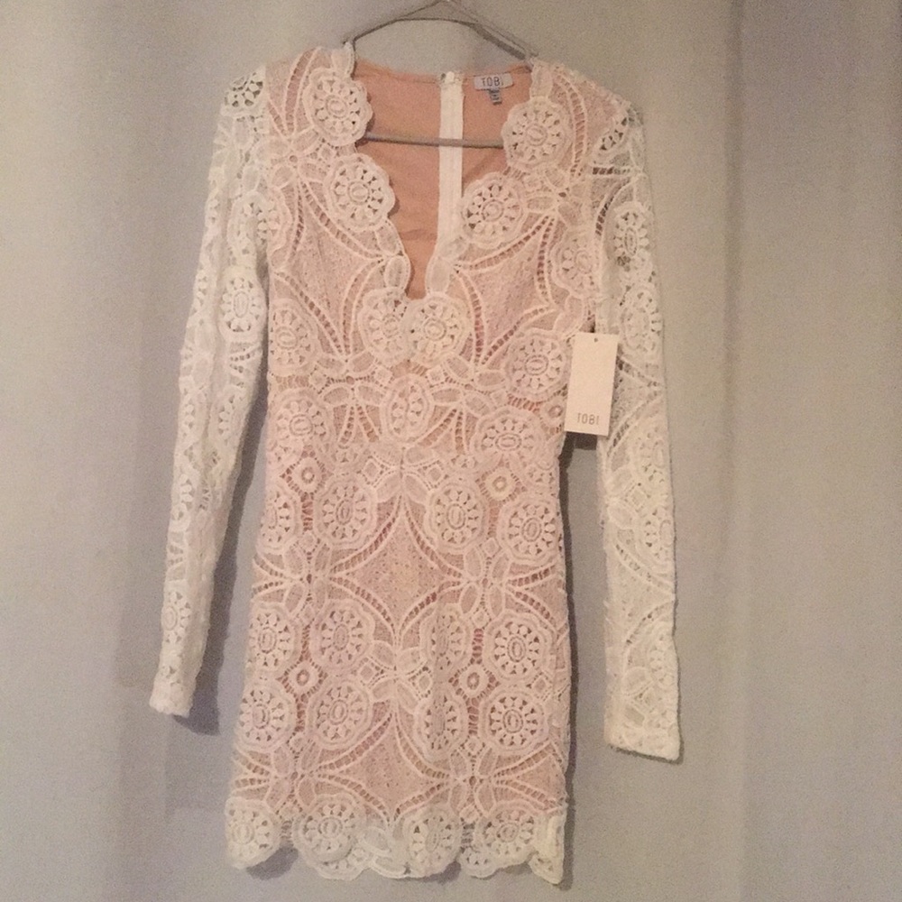 White lace Dress